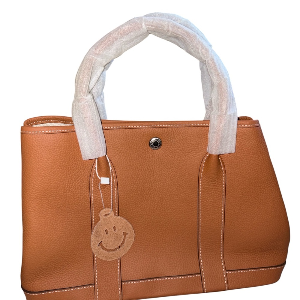 Elegant Tan Tote Bag